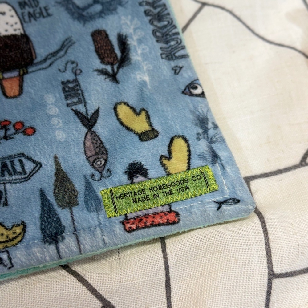 Heritage Homegoods Co Baby Blanket 17x16.5 Blue Green Alaska Wilderness Minky - Picture 4 of 12